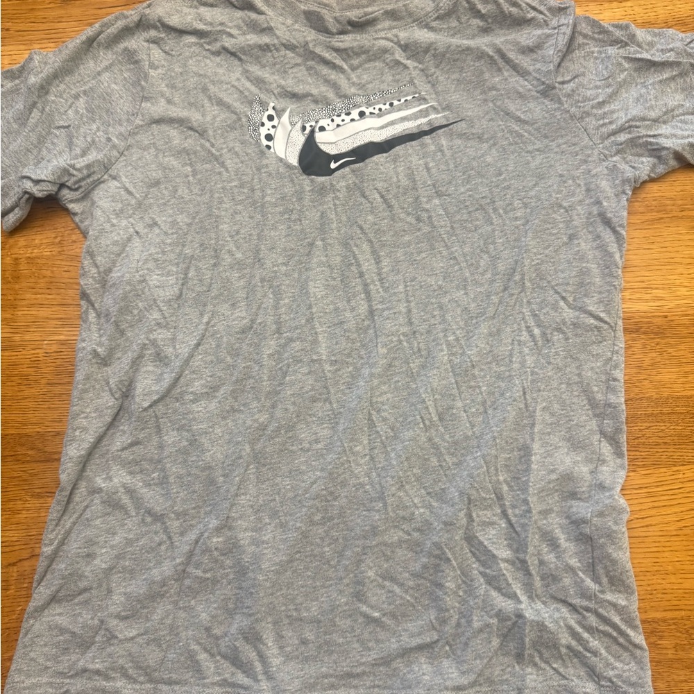 Nike Heather Gray Tee